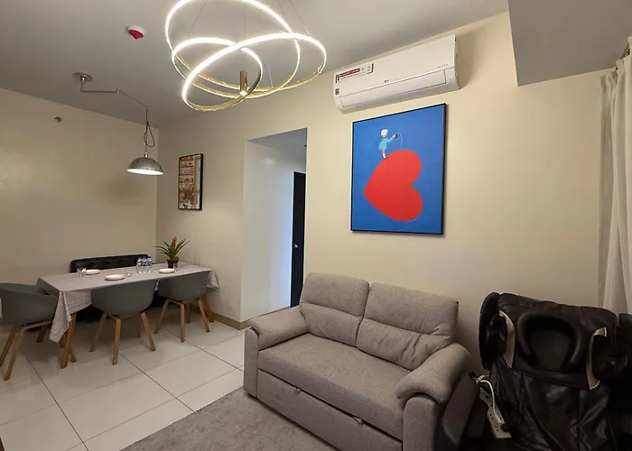 Luxury Modern Seaview 2br With Massage Chair, 1min To Okada Casino 5mins To Airsports Moa Solaire With 2 Infinity Pool And Gym 公寓