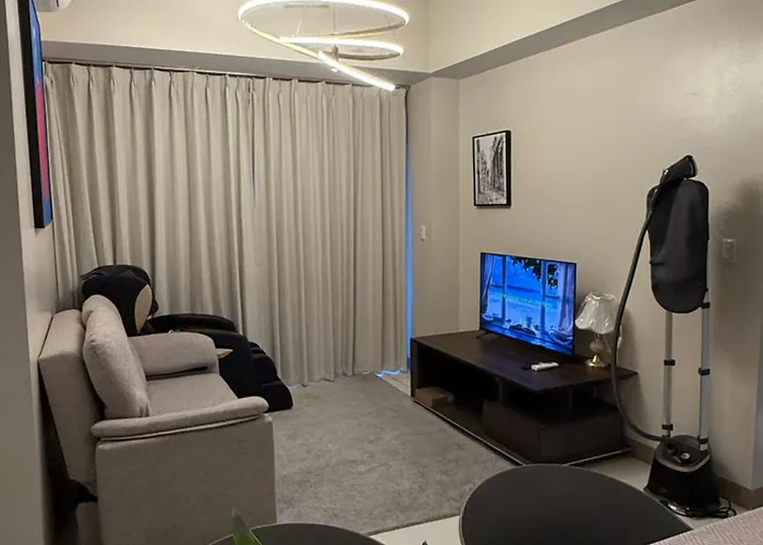 Luxury Modern Seaview 2br With Massage Chair, 1min To Okada Casino 5mins To Airsports Moa Solaire With 2 Infinity Pool And Gym 公寓 *