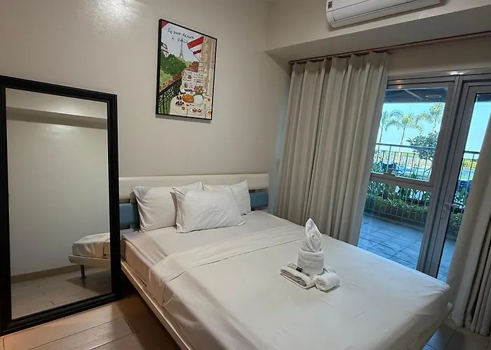Luxury Modern Seaview 2br With Massage Chair, 1min To Okada Casino 5mins To Airsports Moa Solaire With 2 Infinity Pool And Gym * 马尼拉
