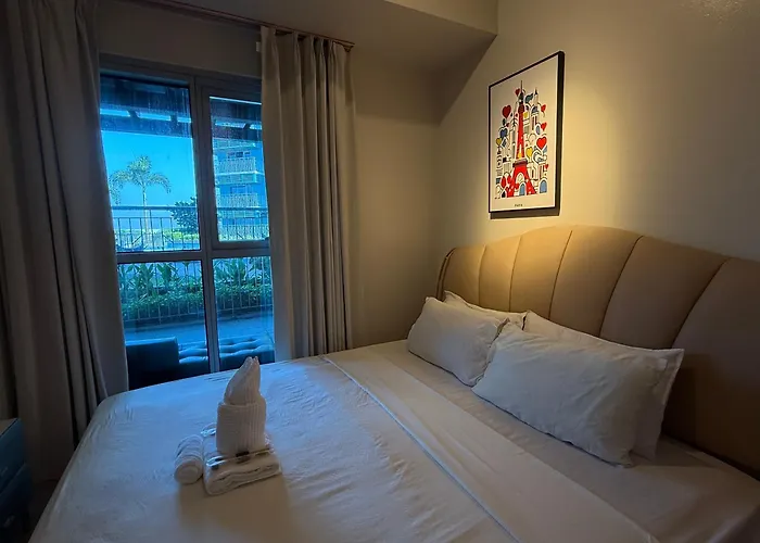 Luxury Modern Seaview 2br With Massage Chair, 1min To Okada Casino 5mins To Airsports Moa Solaire With 2 Infinity Pool And Gym *