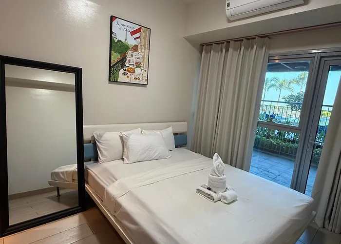 Luxury Modern Seaview 2br With Massage Chair, 1min To Okada Casino 5mins To Airsports Moa Solaire With 2 Infinity Pool And Gym 马尼拉
