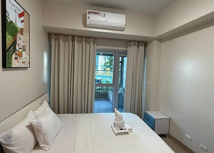 Luxury Modern Seaview 2br With Massage Chair, 1min To Okada Casino 5mins To Airsports Moa Solaire With 2 Infinity Pool And Gym