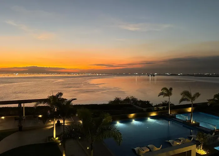 Luxury Modern Seaview 2br With Massage Chair, 1min To Okada Casino 5mins To Airsports Moa Solaire With 2 Infinity Pool And Gym 公寓 *